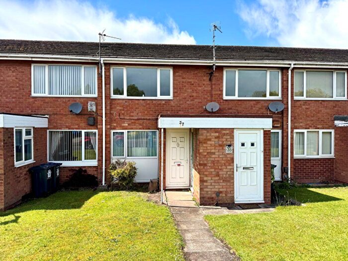 2 Bedroom Flat For Sale In Somerton Drive, Birmingham, B23