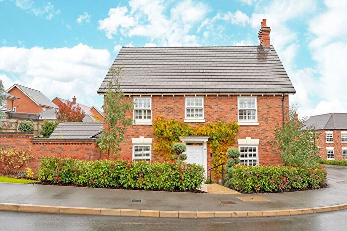 4 Bedroom Detached House For Sale In Blackhorse Drive, Market Harborough, Leicestershire, LE16