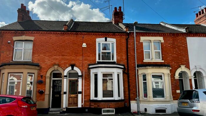 3 Bedroom House To Rent In Turner Street, Abington, NN1