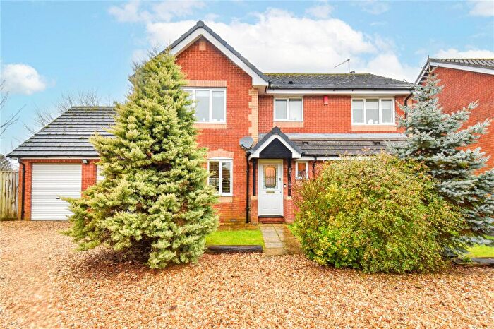 4 Bedroom Detached House For Sale In The Glebe, All Cannings, Devizes, Wiltshire, SN10