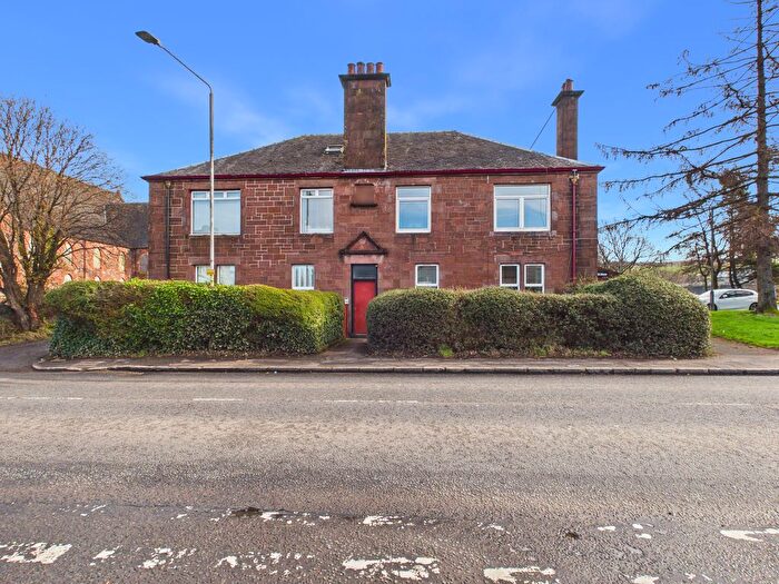 2 Bedroom Flat For Sale In Main Street, Jamestown, Alexandria, G83