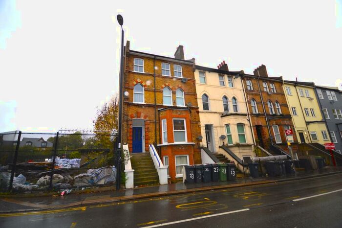 1 Bedroom Flat To Rent In Penge Road South Norwood, London, SE25