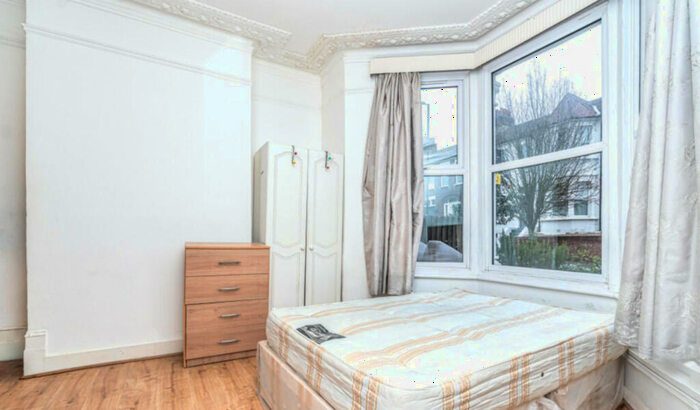 Studio To Rent In Wightman Road, Haringey, London, N8