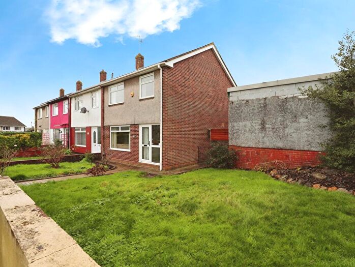 3 Bedroom End Of Terrace House For Sale In Glandovey Grove, Rumney, Cardiff, CF3