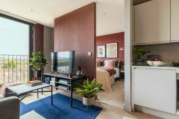 Studio To Rent In Ethel Street, Hove, East Sussex, BN3