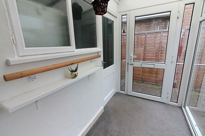 2 Bedroom Detached Bungalow For Sale In Gayhurst Close, Wigston, LE18