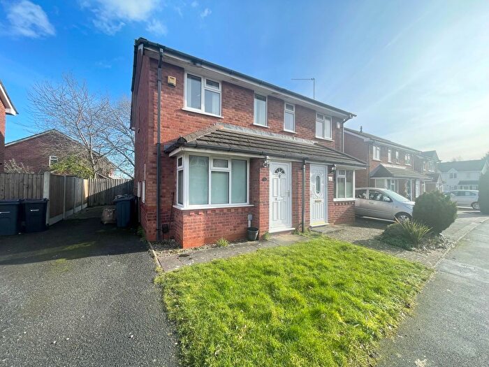 2 Bedroom Semi-Detached House To Rent In York Close, Birmingham, B30
