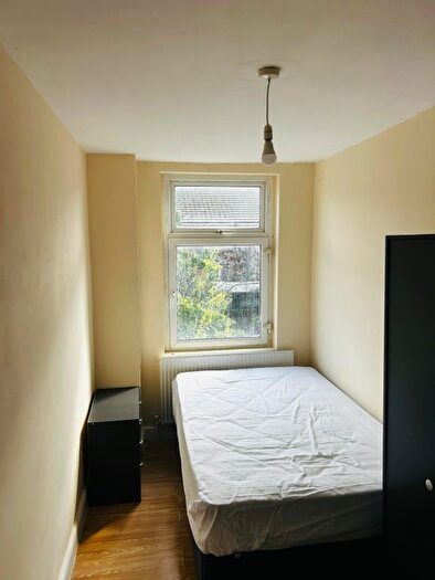 4 Bedroom Terraced House To Rent In Rosebery Street, Leicester, LE5