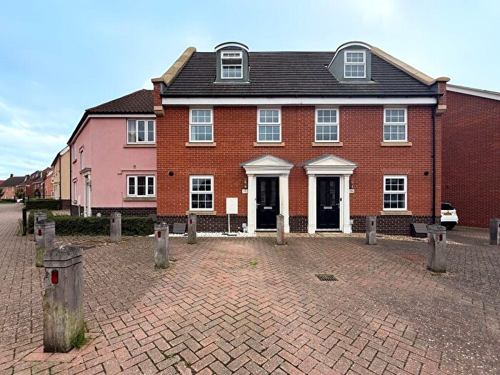 3 Bedroom Semi-Detached House For Sale In Tortoiseshell Drive, Attleborough, Norfolk, NR17