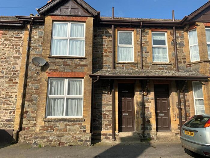 2 Bedroom Terraced House To Rent In Chulmleigh, EX18