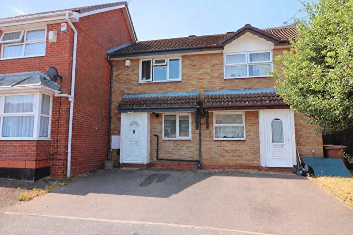 2 Bedroom Terraced House For Sale In Whitehaven, Barton Hills, LUton, LU3
