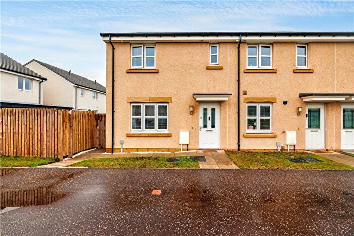 3 Bedroom End Of Terrace House For Sale In Cowpits Avenue, Whitecraig, Musselburgh, East Lothian, EH21