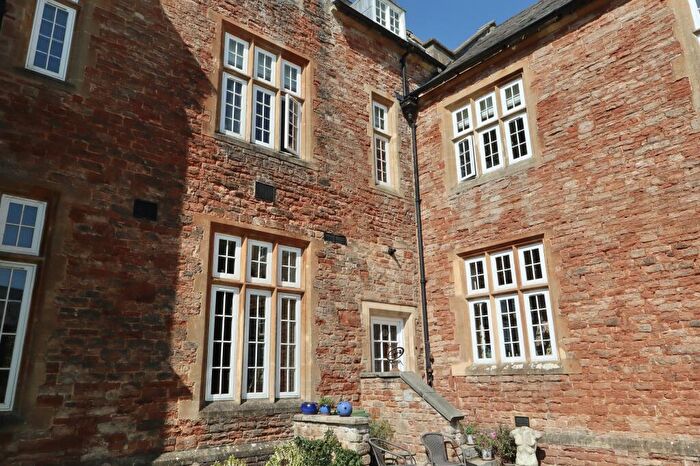 3 Bedroom Terraced House For Sale In Gilbert Scott House, South Horrington, BA5