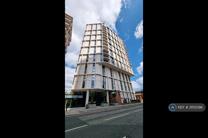 2 Bedroom Flat To Rent In Chester Road, Manchester, M15