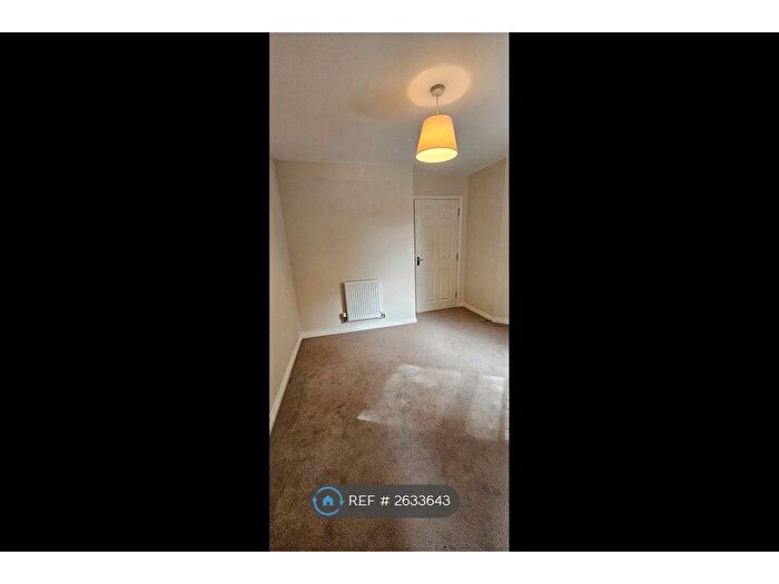 1 Bedroom Flat To Rent In Winton Close, Winchester, SO22