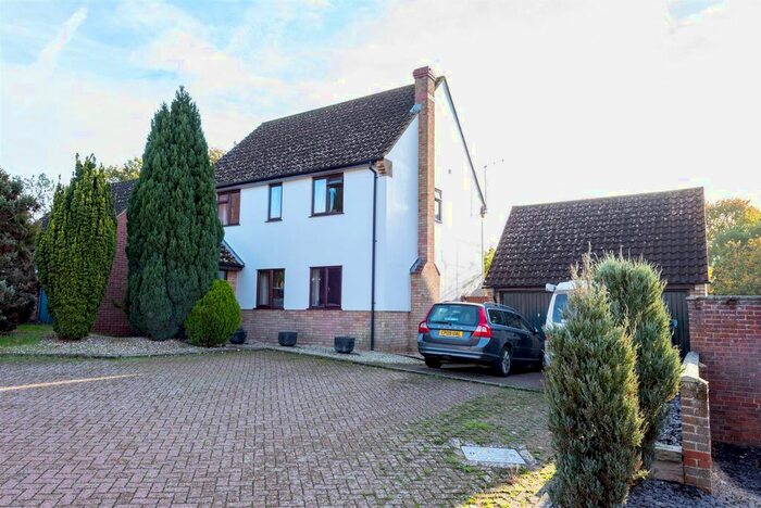 4 Bedroom Detached House To Rent In Stockton Close, Hadleigh, Ipswich, IP7