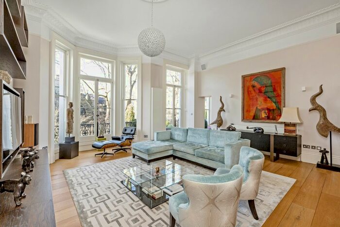 2 Bedroom Flat To Rent In Courtfield Gardens, London, SW5