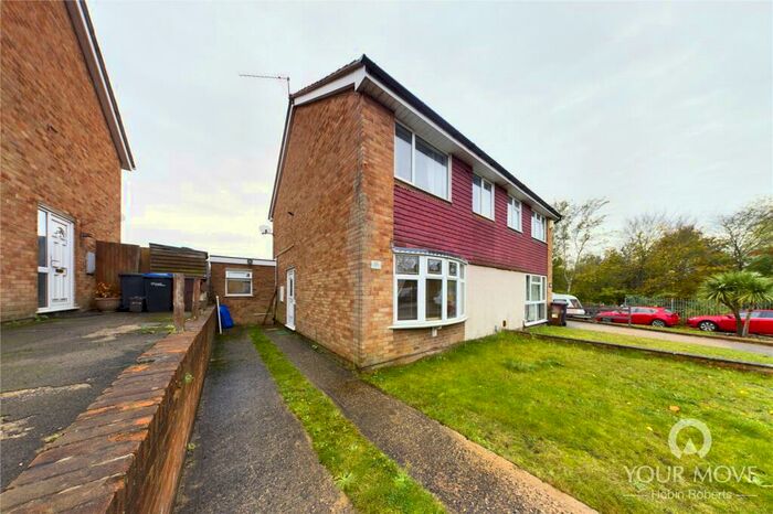 3 Bedroom Semi-Detached House To Rent In St. Johns Avenue, Northampton, NN2