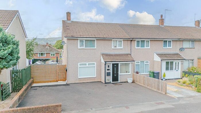 3 Bedroom End Of Terrace House For Sale In Liswerry Drive, Cwmbran, NP44
