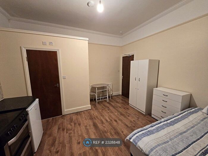 Studio To Rent In Mount Pleasant Road, London, N17