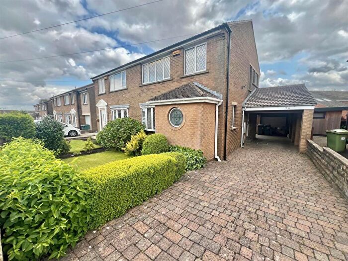 3 Bedroom Semi-Detached House For Sale In Mount Avenue, Mount, Huddersfield, HD3