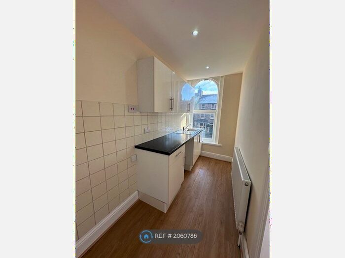 1 Bedroom Flat To Rent In Cheltenham Mount, Harrogate, HG1