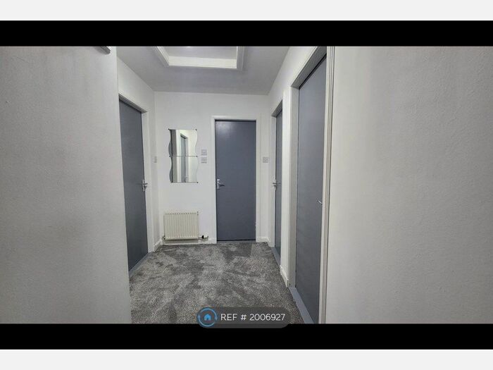 2 Bedroom Flat To Rent In East Main Street, Armadale, Bathgate, EH48