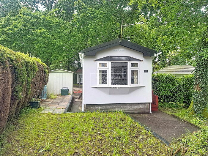 1 Bedroom Park Home For Sale In Bittaford Wood, Bittaford, Ivybridge, Devon, PL21