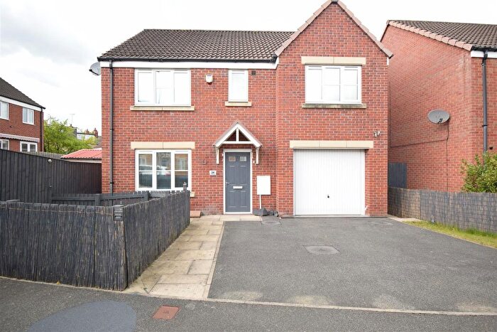 5 Bedroom Detached House To Rent In The Rowans, Robin Hood, Wakefield, WF3