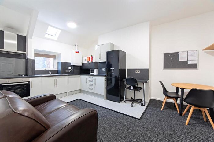 1 Bedroom Apartment To Rent In **August ** Leazes Park Road, City Centre, Newcastle Upon Tyne, NE1