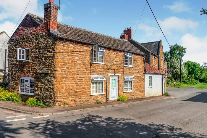 3 Bedroom Property For Sale In Main Street, Sproxton, Melton Mowbray LE14