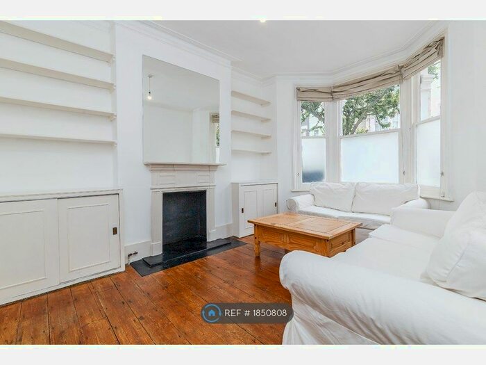 2 Bedroom Flat To Rent In Fulham, London, SW6