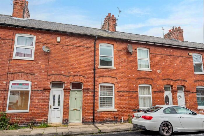 2 Bedroom Terraced House To Rent In Rose Street, York, YO31