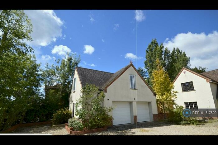 Studio To Rent In Hackington Road, Canterbury, CT2