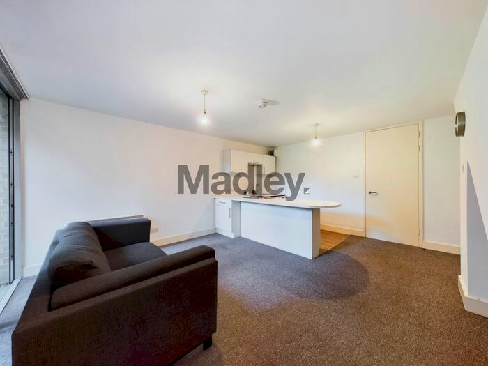 1 Bedroom Flat To Rent In Reginald Square, London, SE8