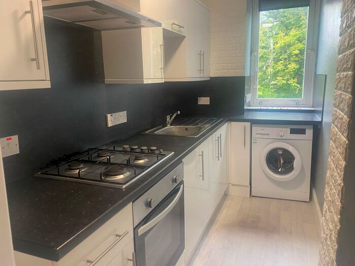 1 Bedroom Flat To Rent In Cleghorn Street, Dundee, DD2