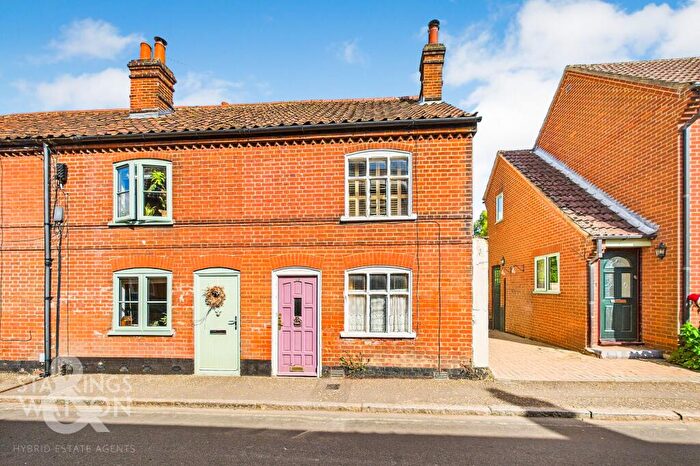 2 Bedroom End Of Terrace House For Sale In White Horse Street, Wymondham, NR18