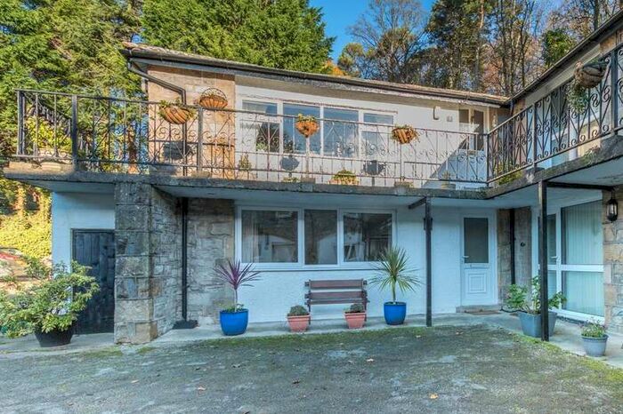 2 Bedroom Flat For Sale In 6 Grange Mews, Station Square, Grange-over-sands, LA11