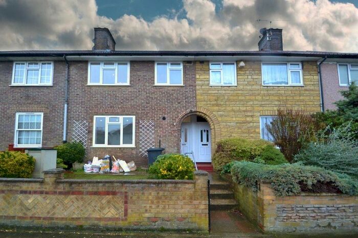 3 Bedroom Terraced House To Rent In Shroffold Road, Downham, BR1