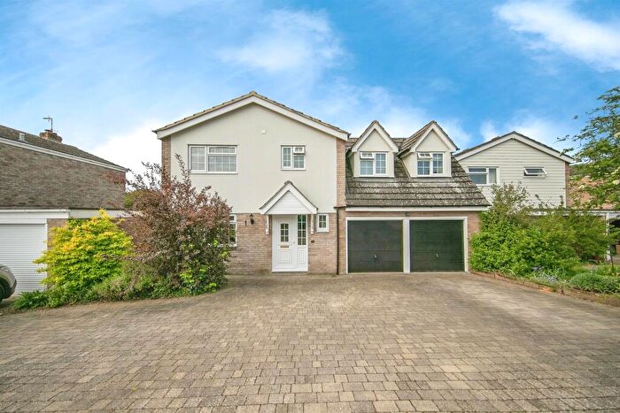 4 Bedroom Detached House For Sale In Gloucester Way, Sudbury, CO10