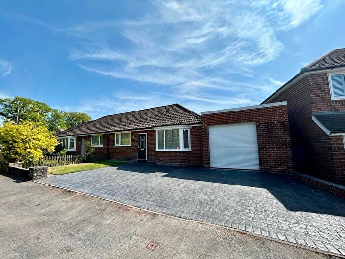 2 Bedroom Bungalow To Rent In Church Lane, Barton Under Needwood, DE13