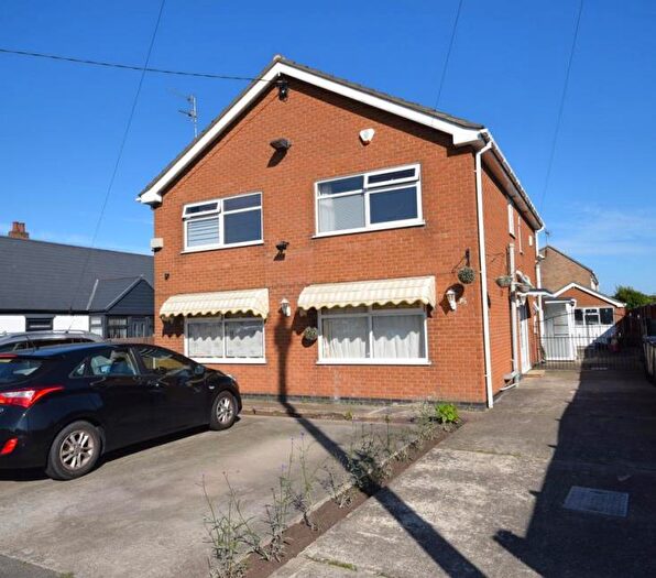 1 Bedroom Flat To Rent In South Road, Chapel St. Leonards, Skegness, PE24