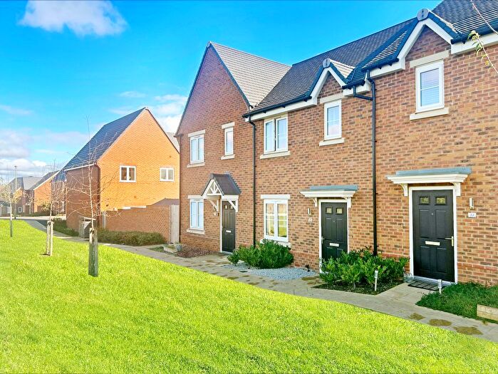 2 Bedroom Terraced House For Sale In Raven Way, Shrivenham, Swindon, SN6