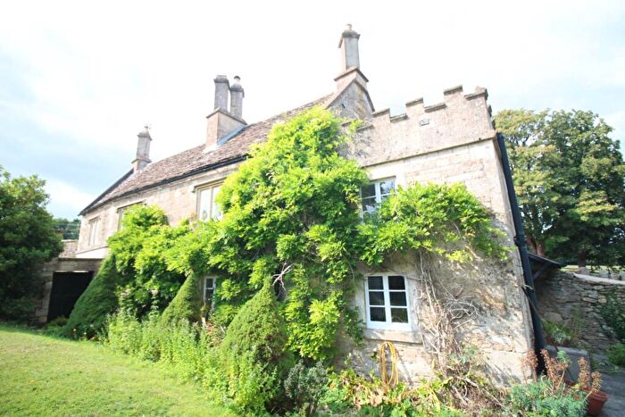 3 Bedroom Detached House To Rent In Monkton Farleigh, BA15