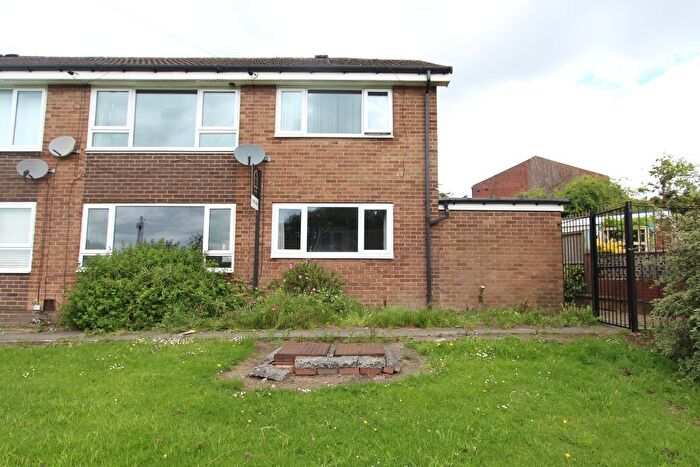 1 Bedroom Flat For Sale In Greengate Close, Smallbridge, Rochdale, OL12