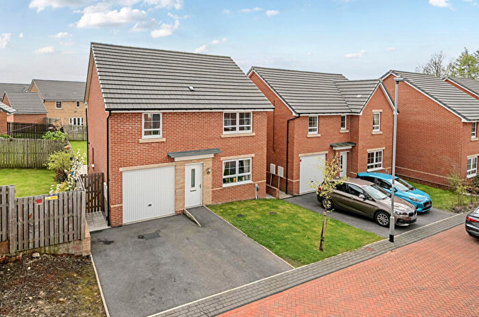 4 Bedroom Detached House For Sale In Bradfield Avenue, Morley, Leeds, West Yorkshire, LS27