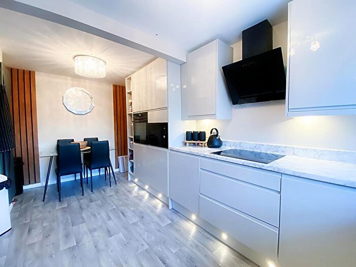 3 Bedroom Terraced House For Sale In Barmouth Close, Battle Hill, NE28