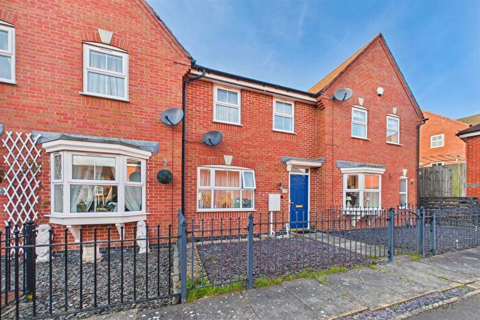 3 Bedroom House For Sale In Anglia Drive, Church Gresley, Swadlincote, DE11