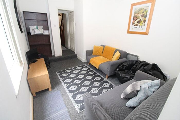 5 Bedroom Property To Rent In Moy Road, Roath, Cardiff, CF24