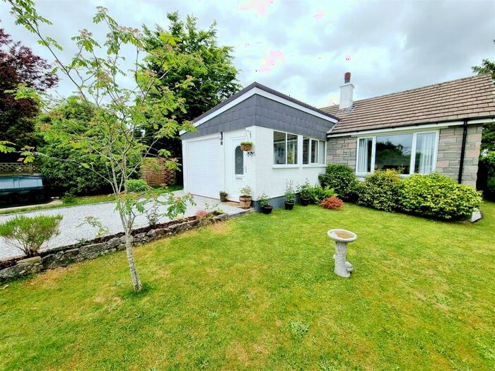 2 Bedroom Detached Bungalow For Sale In Tregaller Close, South Petherwin, PL15
